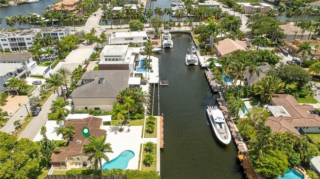 Building Photo - 330 Coconut Isle Dr