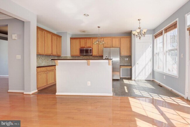 Building Photo - 18818 Silverwood Terrace