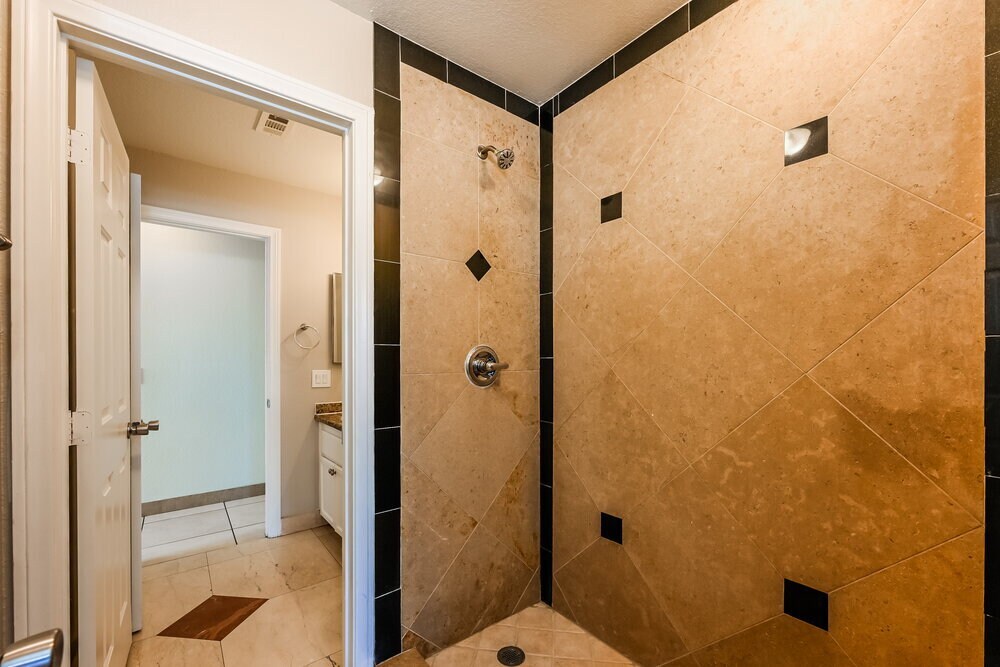 Building Photo - 1532 Helen Belle Dr