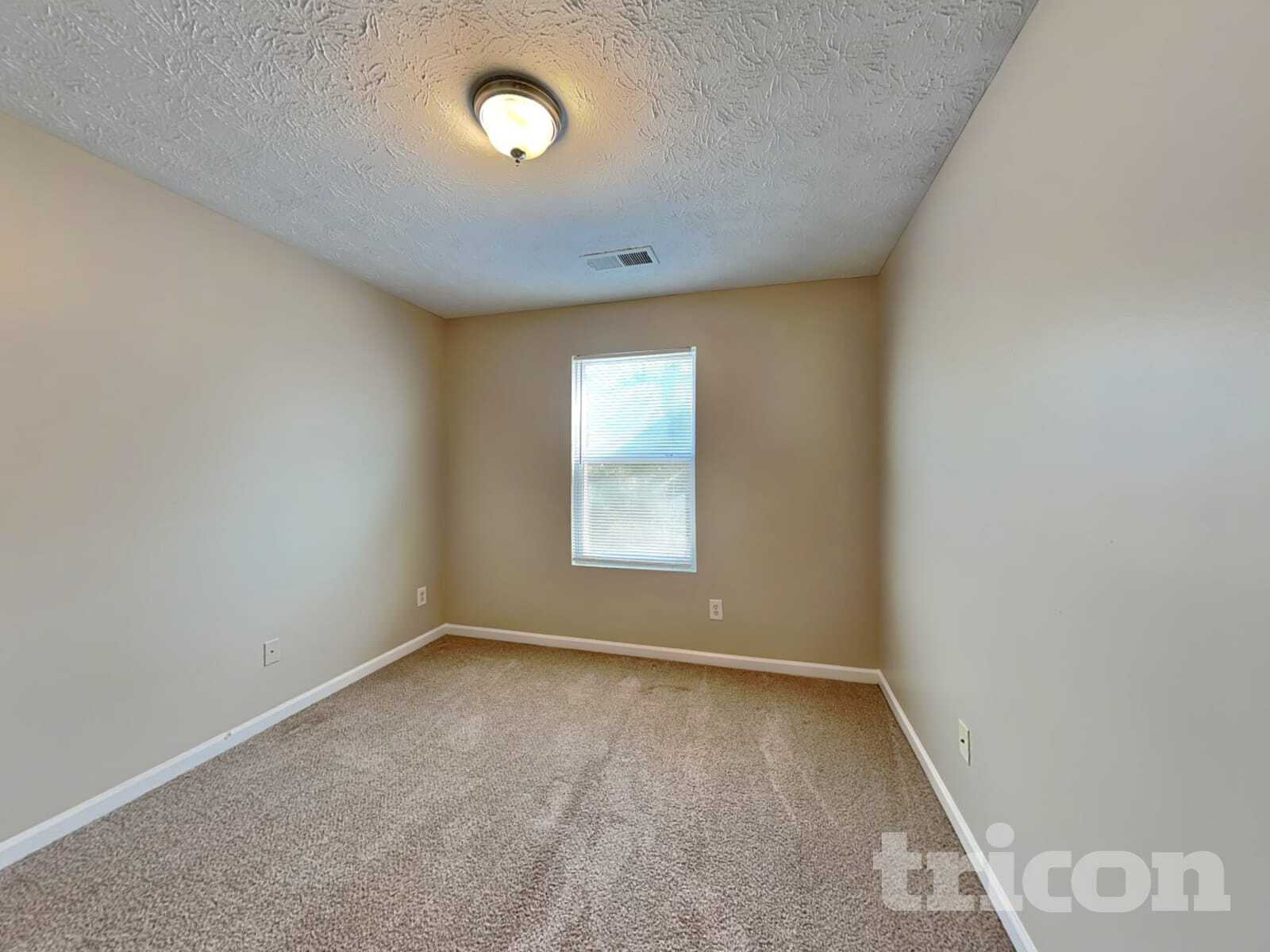 Building Photo - 135 Ellis Drive