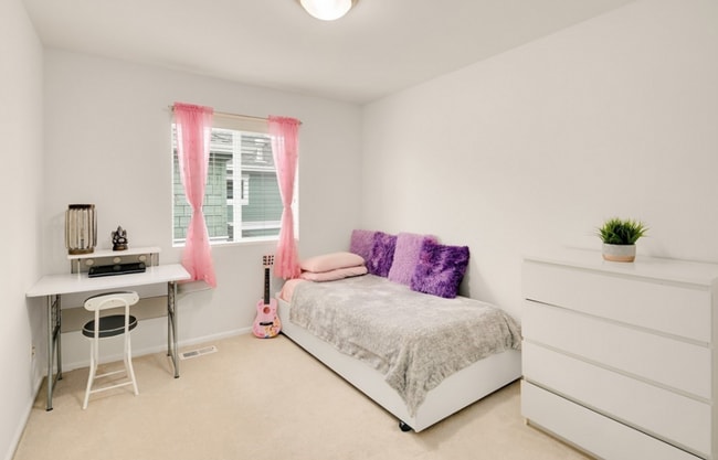 Building Photo - Great Home For Rent