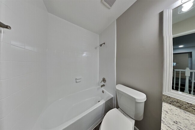 Building Photo - 3602 Windlewood Dr