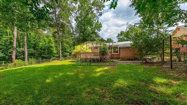 Building Photo - 3853 Rockdale Dr