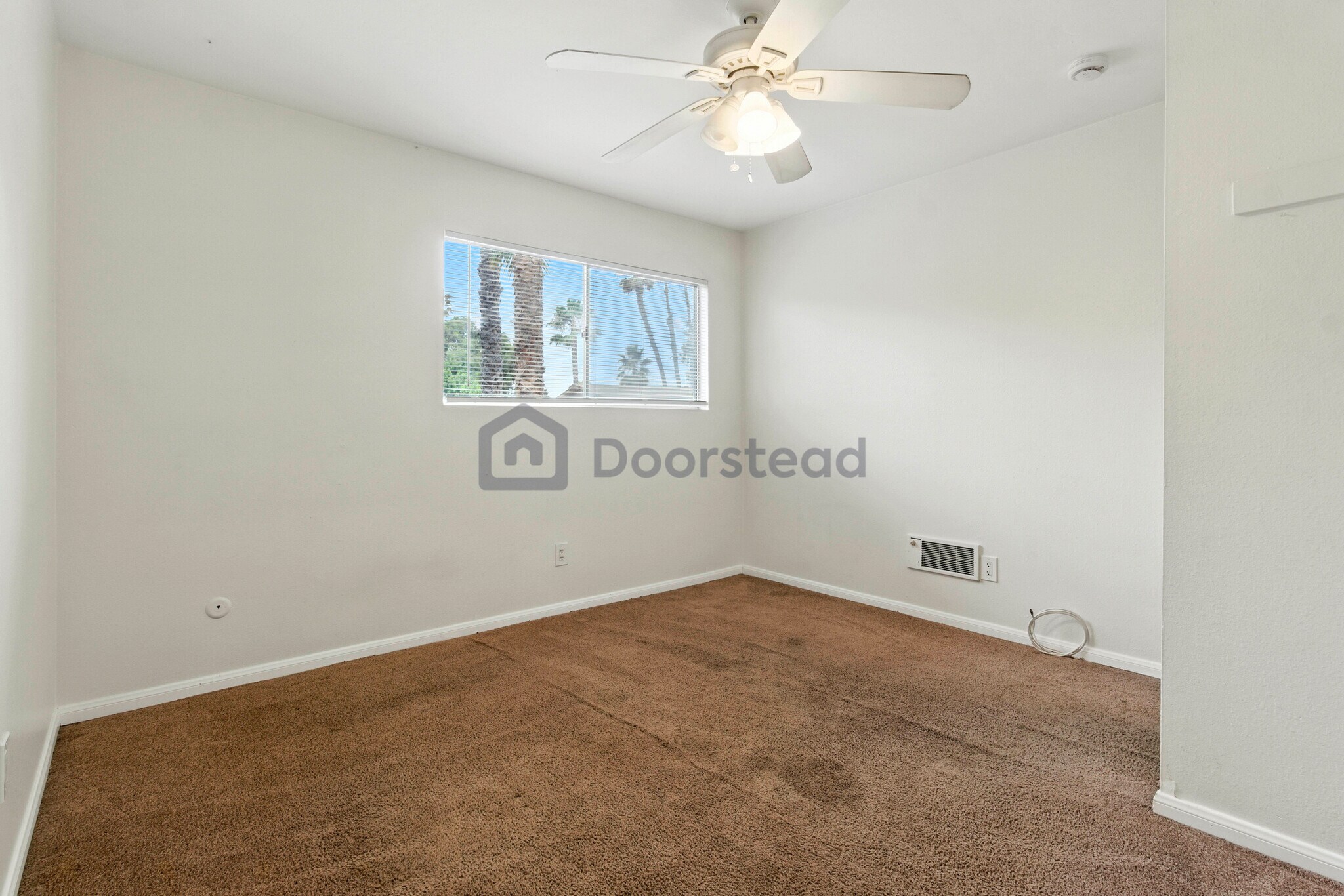 Building Photo - 9175 Campina Dr