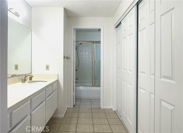 Building Photo - 2563 Plaza del Amo