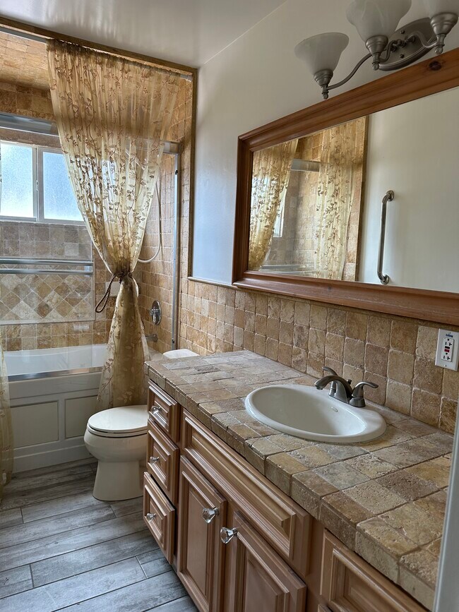 Guest Bathroom - 22544 Marlin Pl