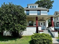 Building Photo - 57 Osborn St