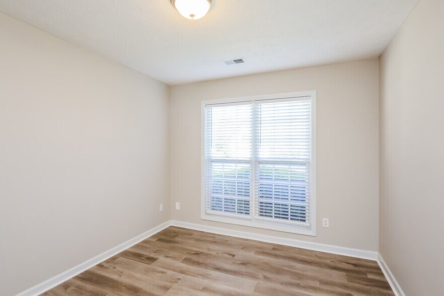 Building Photo - 4289 Duncan Ives Dr