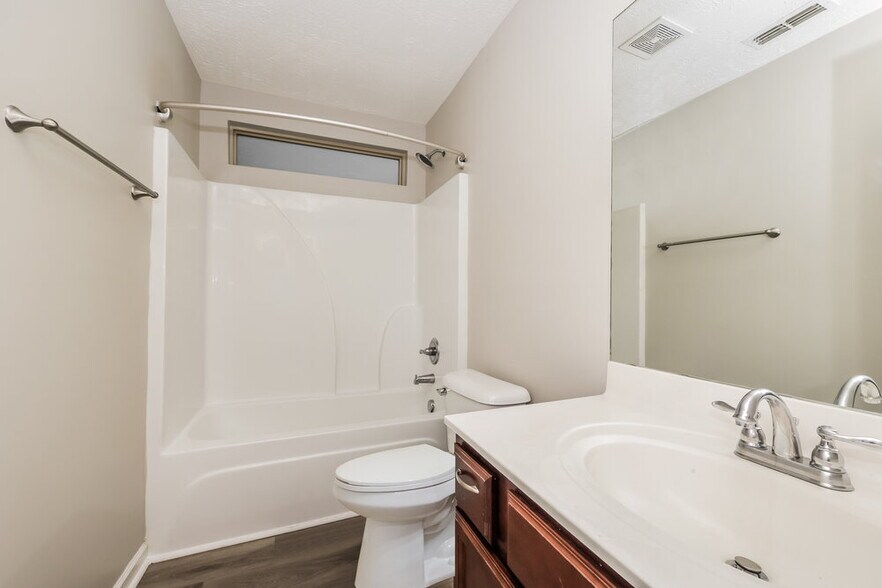 Building Photo - 792 Harvest Grove Dr