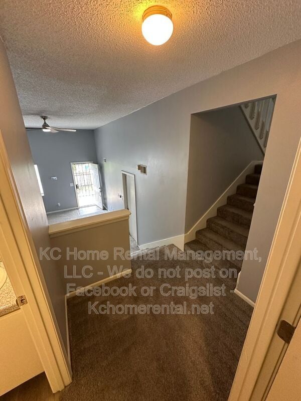 Building Photo - 9000 E 85th Pl