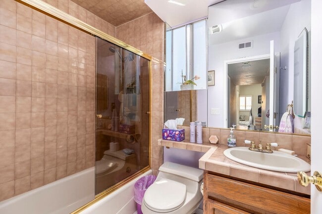 Building Photo - 3 Bed 2 Bath House in Scripps Ranch