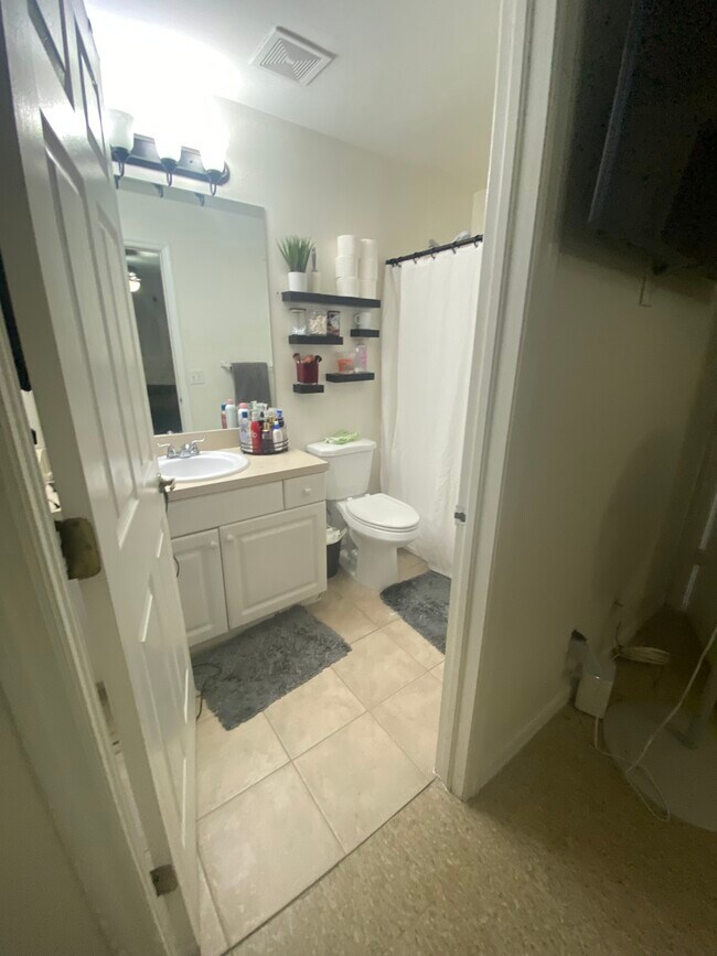 Building Photo - 4629 29th St SW