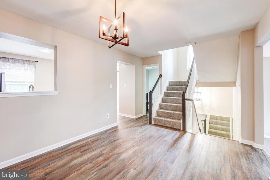 Building Photo - 14400 Colonel Fenwick Ct