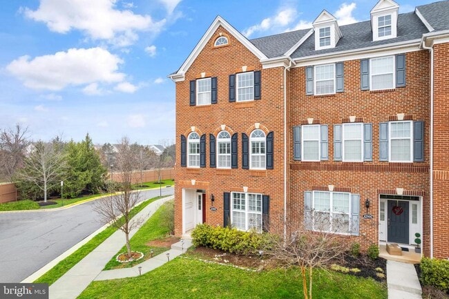 Building Photo - 42988 Atoka Manor Terrace