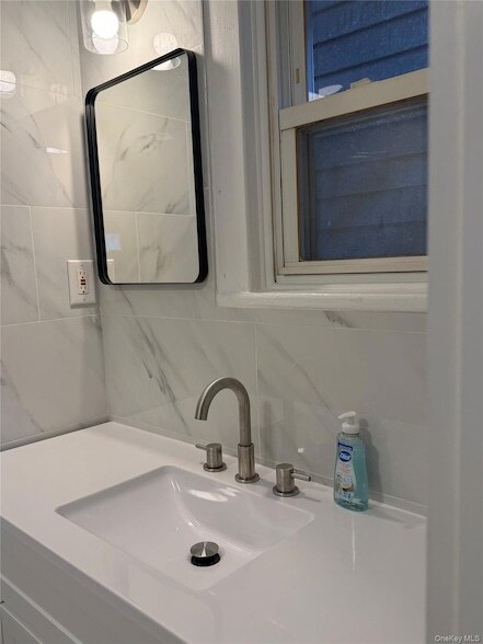 Building Photo - 144 Jersey Ave