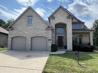 Building Photo - 2606 Stratford Chase Cir