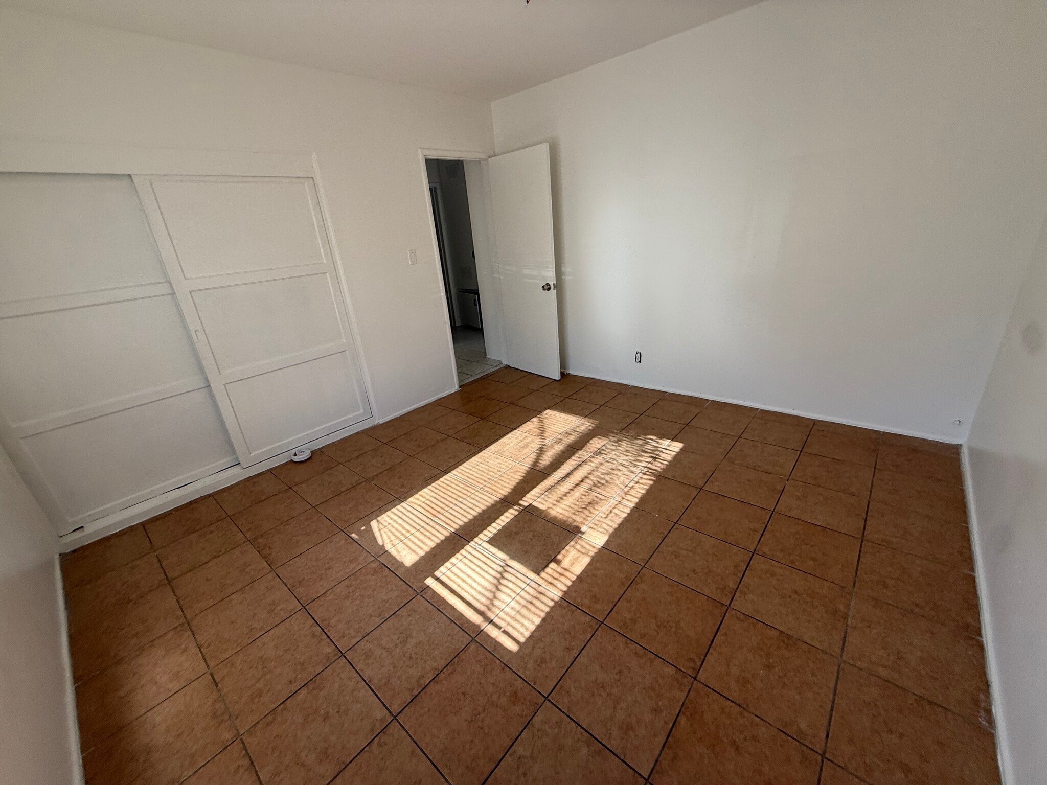 Building Photo - 7347 Bakman Ave