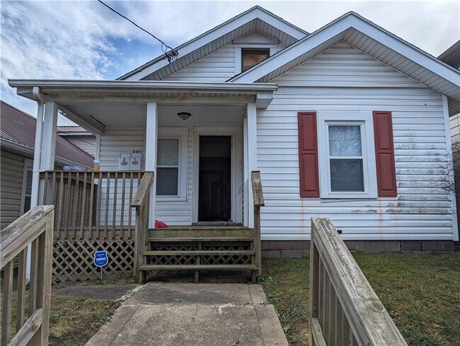 Building Photo - 880 Addison St
