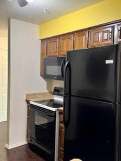 Building Photo - 3841 Kimberly Dr