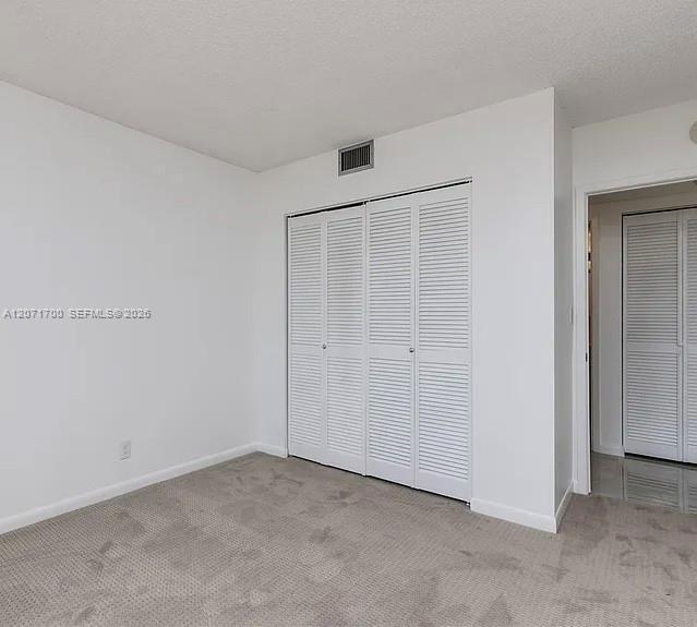 Building Photo - 2500 Parkview Dr