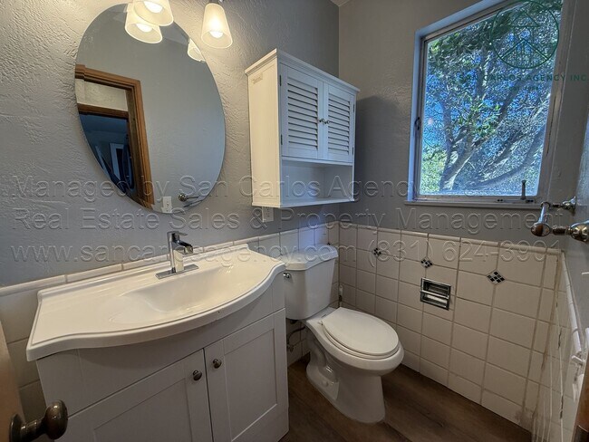 Building Photo - Charming Three Bedroom Hatton Fields Home