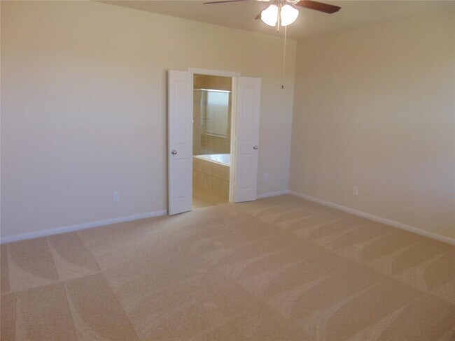 Building Photo - 24782 Levante Dr