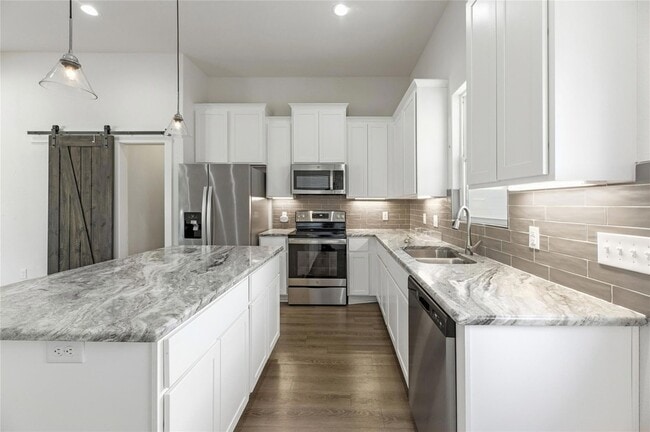 Building Photo - 135 Koele Ct