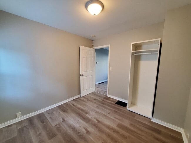 Building Photo - 5BR Home in Belknap Lookout, Walk to Downtown and Medical Mile