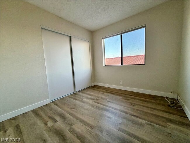 Building Photo - 4300 N Lamont St