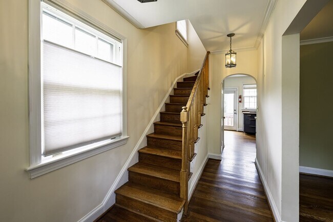 Building Photo - NW DC - Timeless Elegance Meets Modern Comfort in AU Park (with Pool!)