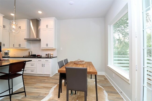 Building Photo - 4932 Hidden Grove Dr