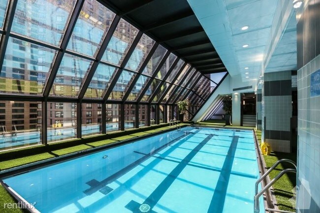 Building Photo - 441 E Erie St