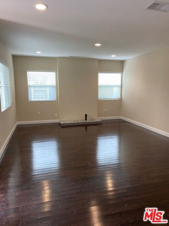 Building Photo - 10937 Fairbanks Way