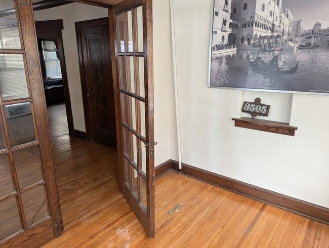 Building Photo - 3505 18th Ave S