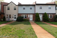 Building Photo - 156 Greenwood Loop Rd