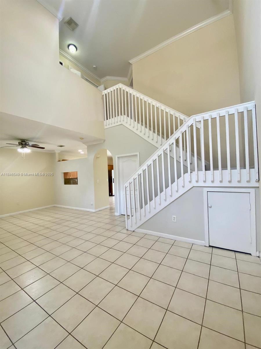 Building Photo - 12854 SW 49th Ct
