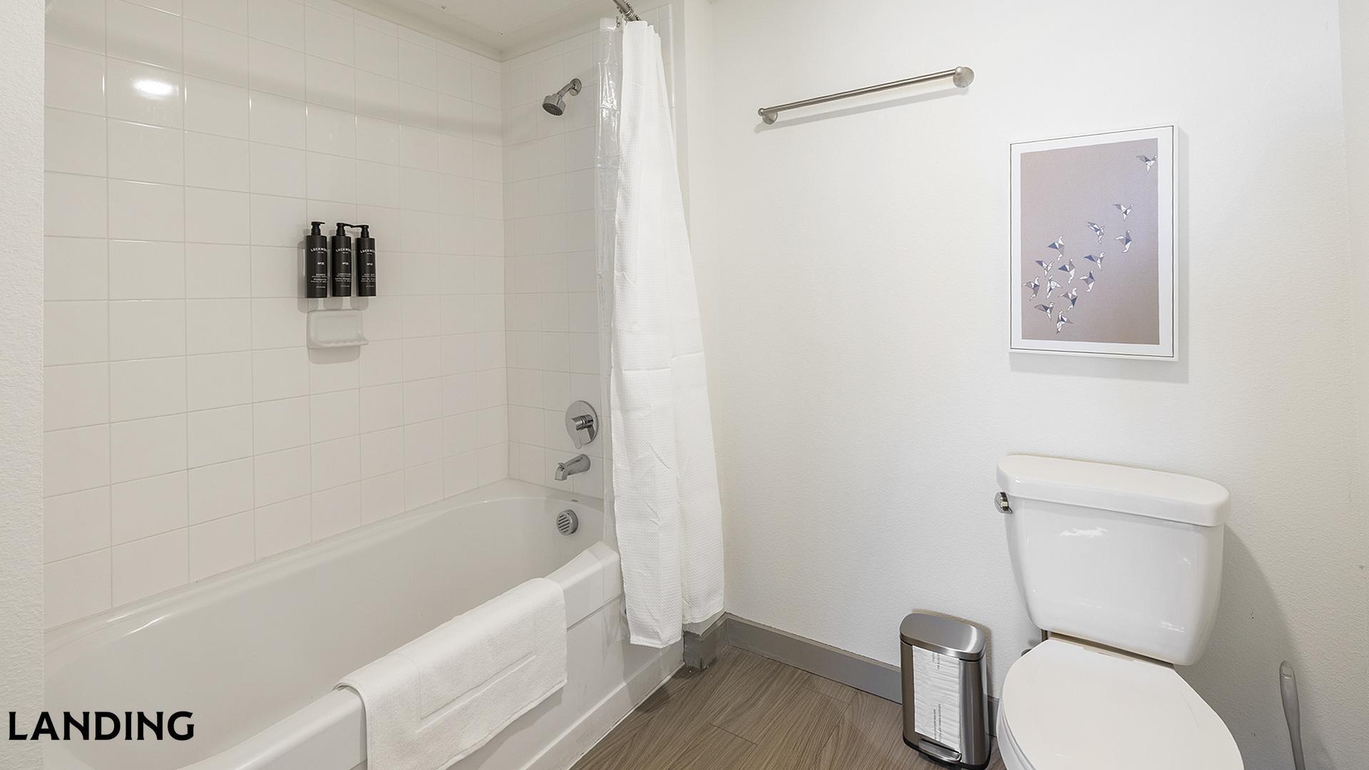 Building Photo - 101 S Center St