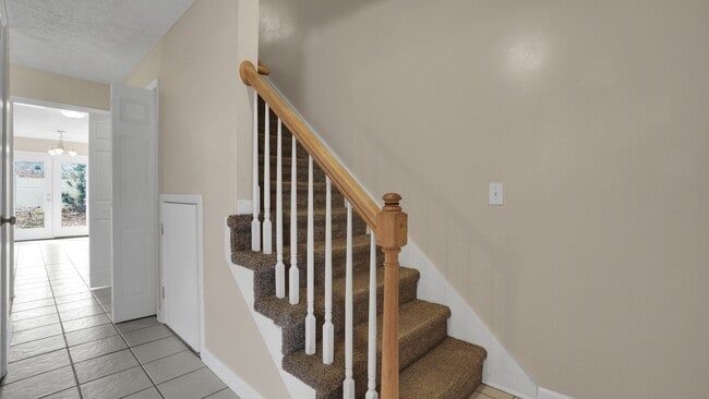 Building Photo - 1452 Middleborough Ct