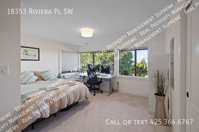 Building Photo - 18353 Riviera Pl SW