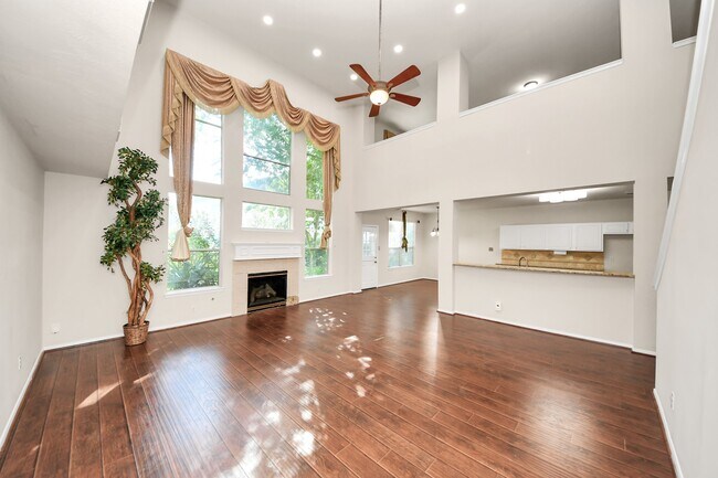 Building Photo - 11451 Ashford Willow
