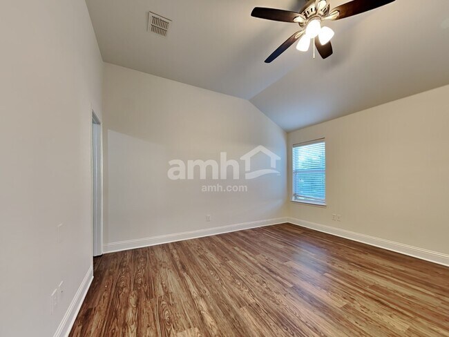 Building Photo - 11600 Turkey Creek Dr