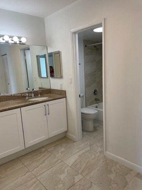 Building Photo - 20515 E Country Club Dr