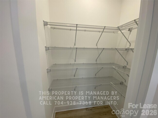 Building Photo - 724 Elizabeth Ave