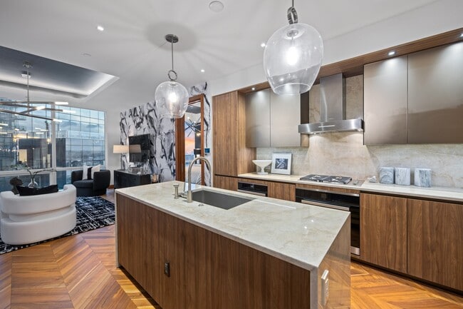 Building Photo - 300 International Drive