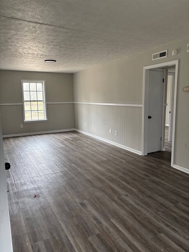 Building Photo - 40 W Cooper St