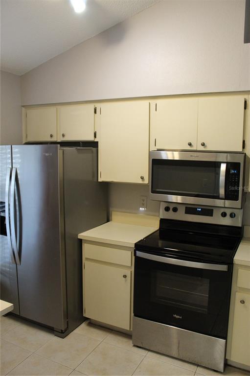 Building Photo - 8418 Laurelon Pl