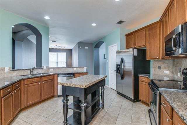 Building Photo - 14712 Little Anne Dr