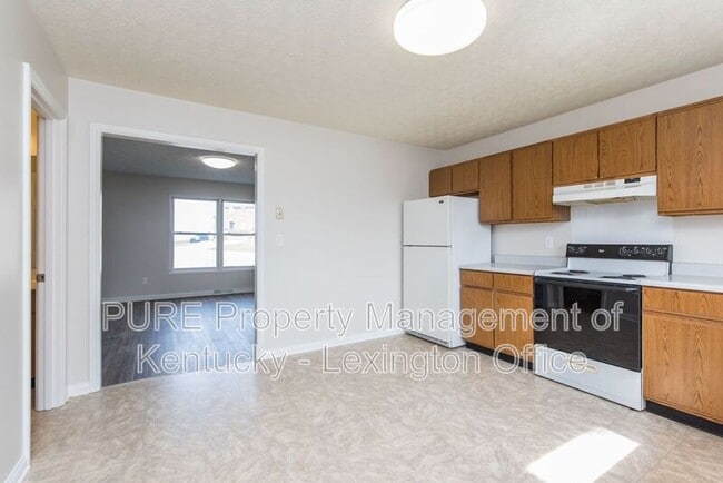 Building Photo - 304 Pigeon Ct