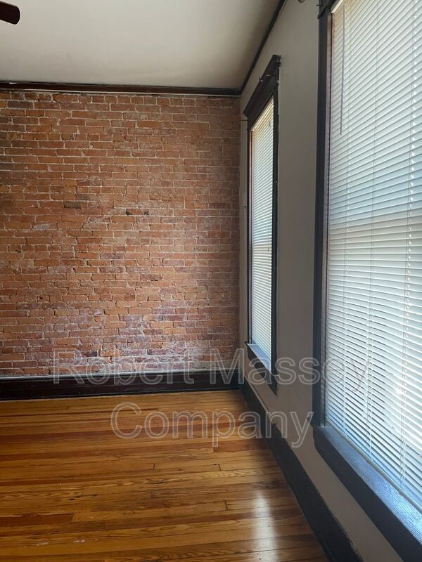 Building Photo - 2004 Cherokee Pkwy