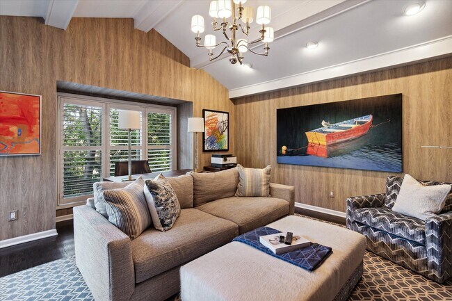 Building Photo - 3466 Bloomfield Club Dr